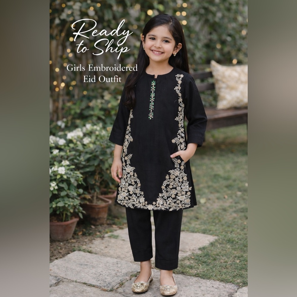 Beautiful Black embroidered girls Eid outfit|size 6-7years|Ready to Ship